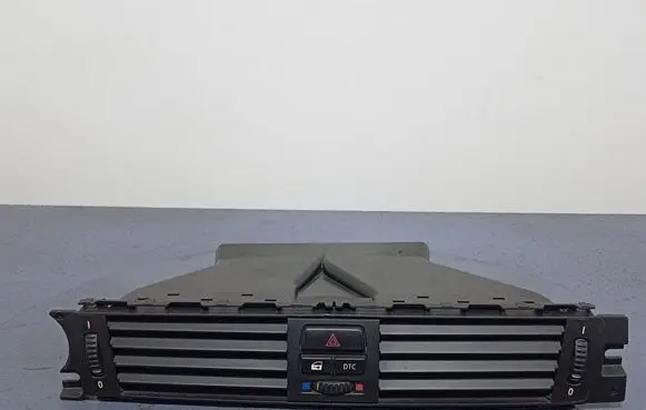 BMW 3 E90 E91 Dashboard side air vent grill/cover trim 6924082