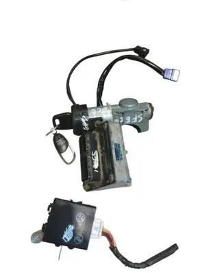 Subaru Forester SF Engine ECU kit and lock set 88213FC000 22611A0310 88205FC001
