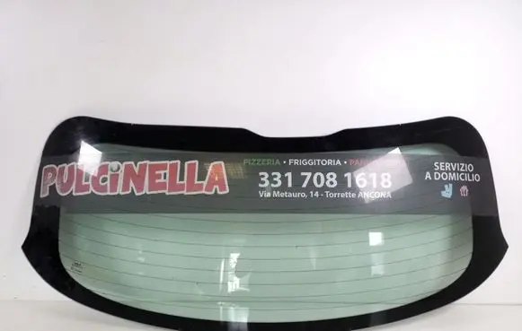 KIA Sportage Rear windscreen/windshield window 