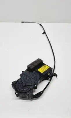 Hyundai Santa Fe Seat adjustment motor 22800TMC60 89261S1000