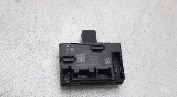 Audi Q5 SQ5 Door control unit/module 8K0959793R 8K0959793P