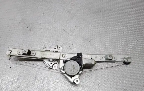 Suzuki Grand Vitara II Rear door window regulator with motor 8346065J00