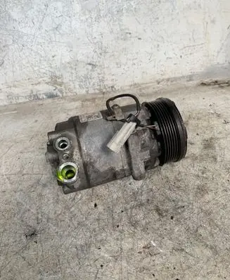 Opel Zafira B Air conditioning (A/C) compressor (pump) 15540748