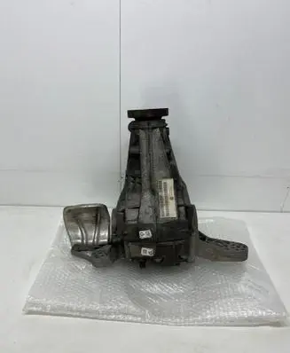 Porsche Macan (95B) Rear differential 95B525015M U16285178
