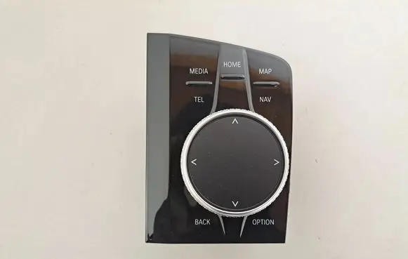 BMW XM Head unit multimedia control 5A371C5 5B6D4E8