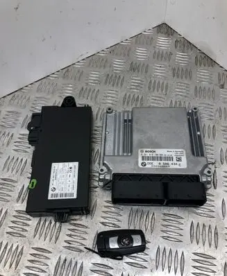 BMW 3 E90 E91 Engine ECU kit and lock set 8506434 0281016106 030320623
