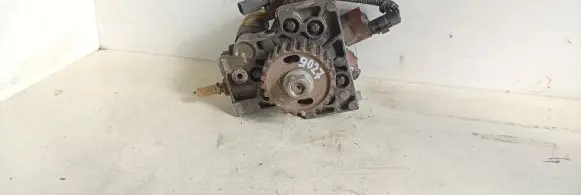 Peugeot 607 Fuel injection high pressure pump A2C20003757 SIEMENS