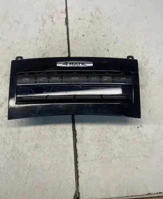 Mercedes-Benz E W212 Climate control unit A2128300285 5HB00935500 A2129008608