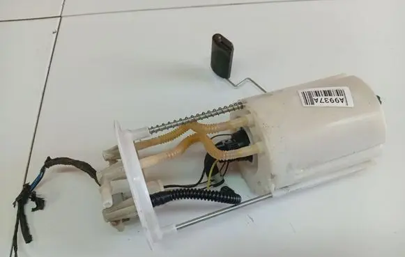KIA Sorento In-tank fuel pump 311102P900