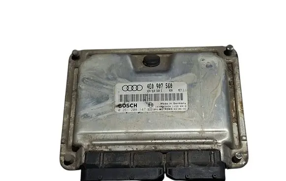 Audi A8 S8 D3 4E Engine control unit/module 4E0907560 1039S03050 0261208147