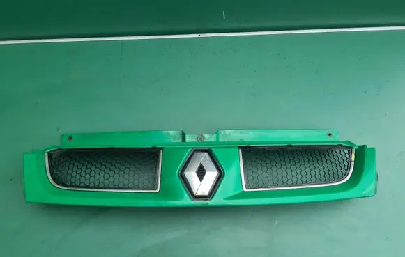 Renault Trafic II (X83) Front bumper upper radiator grill 8200204450