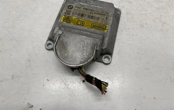 BMW 2 F22 F23 Airbag control unit/module 6867168 0265020786