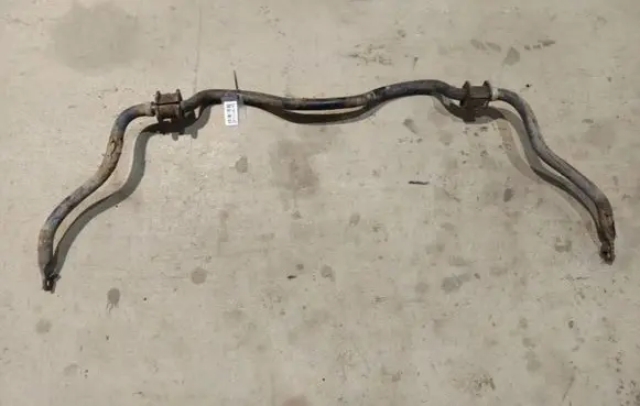 Toyota Yaris Front anti-roll bar/sway bar