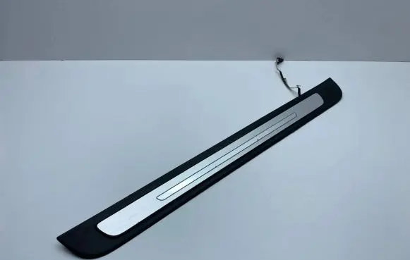 Audi A7 S7 4G Front sill trim cover 4G8947405