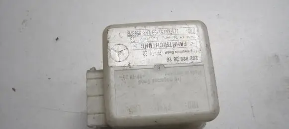 Mercedes-Benz S W220 Alarm system siren 2028203826