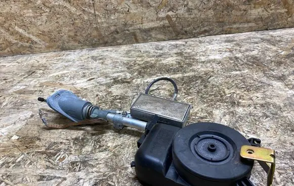 Mercedes-Benz SL R129 Radio antenna 1298201675