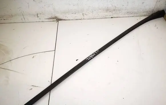 Opel Astra K Windshield trim 39041883