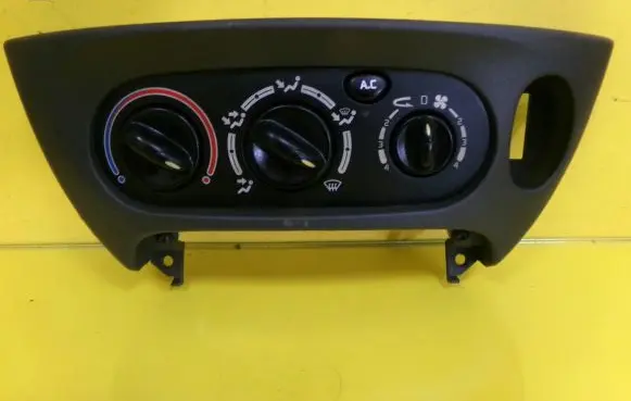 Renault Scenic I Climate control unit 663212P