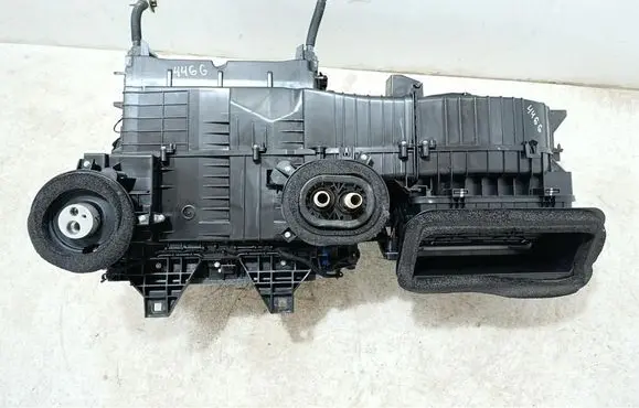 Land Rover Defender Interior heater climate box assembly housing N8B219B555DA