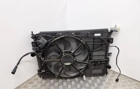 Peugeot 308 Radiator set 9675747980 9829340280 9836638080