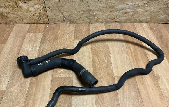 Opel Insignia A Engine coolant pipe/hose PA66GF30