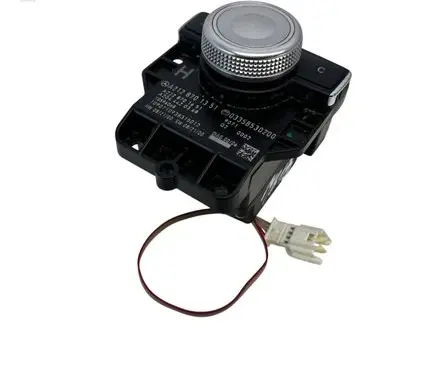 Mercedes-Benz E W212 Head unit multimedia control A2128701351 03358530200 A2044420368