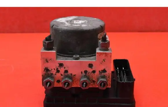 Ford Mondeo MK I ABS Pump EG9C2C405EJ