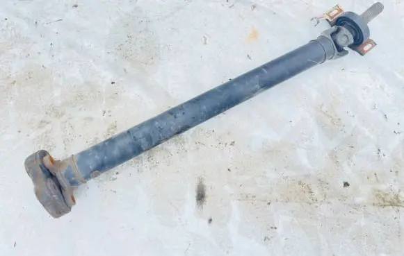 Mercedes-Benz CLC CL203 Rear driveshaft/prop shaft 2104110415