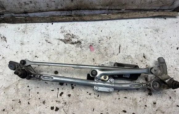 BMW 3 E90 E91 Front wiper linkage and motor 6978263