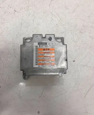 Suzuki Grand Vitara II Airbag control unit/module 3891076K30 W2T71982