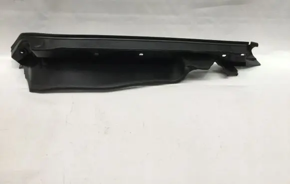 BMW X1 U11 Fender end trim 9883428