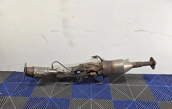 Toyota Prius (XW50) Catalyst/FAP/DPF particulate filter 