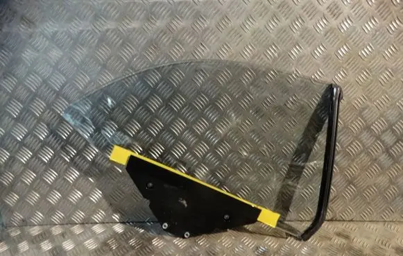 Mercedes-Benz E W213 Rear windscreen/windshield window 