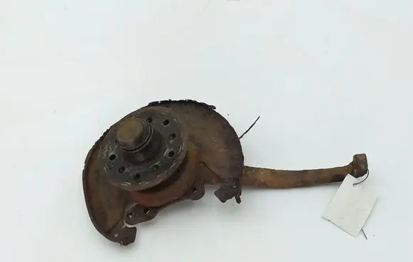 Mercedes-Benz E W123 Front wheel hub