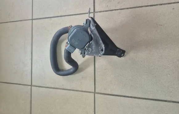 Electric auxiliary coolant/water pump