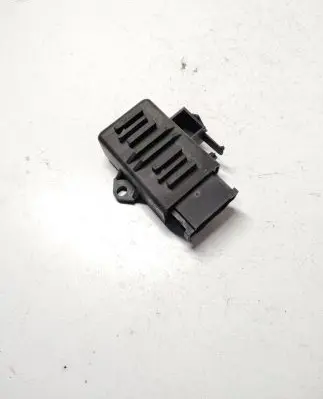 Volkswagen Transporter - Caravelle T5 Seat heating relay 1Z0959772B