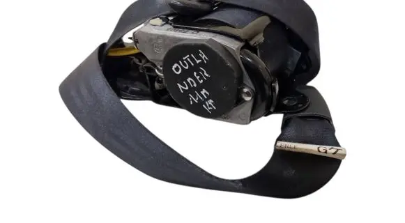 Mitsubishi Outlander Front seatbelt C73405 6091404