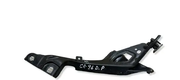 Audi A6 S6 C7 4G Fender mounting bracket 4G0821136A