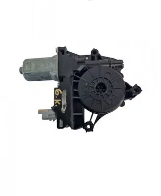 Opel Mokka B Rear door window regulator motor 9843774480