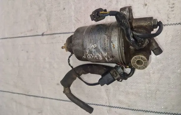 Suzuki Grand Vitara I Fuel filter P4886