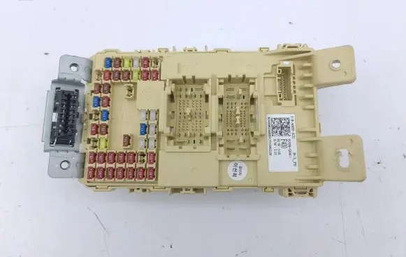 Hyundai i20 (BC3 BI3) Fuse module 919D5Q0010