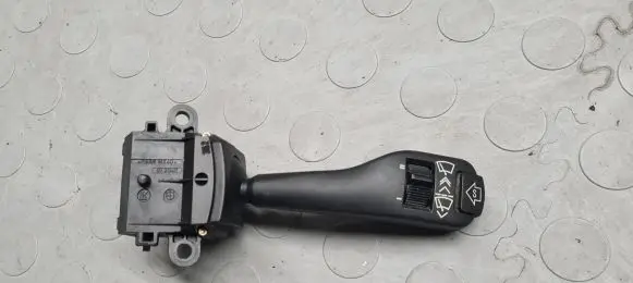 BMW 7 E38 Wiper control stalk 8375407 01204010
