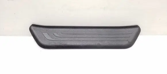 Hyundai i40 Rear sill trim cover 858783Z000