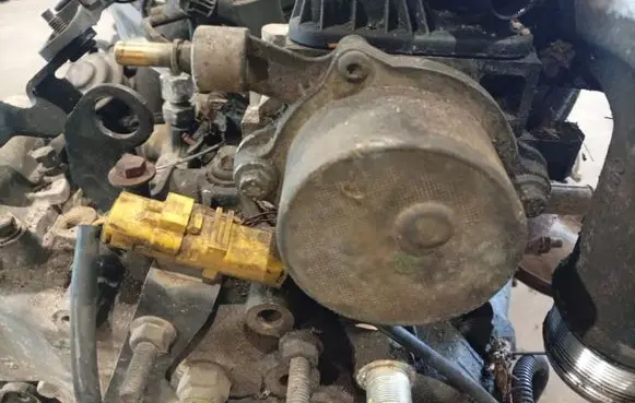 Peugeot 406 Vacuum pump 9631971580