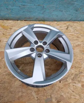 Audi Q2 - R17 alloy rim 81A601025B