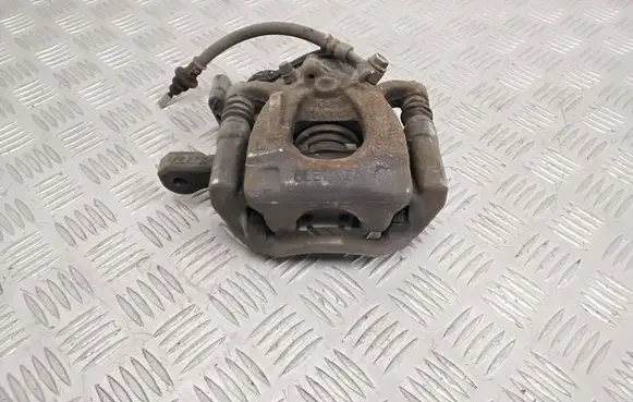 Nissan Leaf II (ZE1) Rear brake caliper 440105SA0A