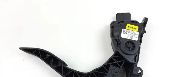 Audi A4 S4 B8 8K Accelerator throttle pedal 8K1721523 M4566