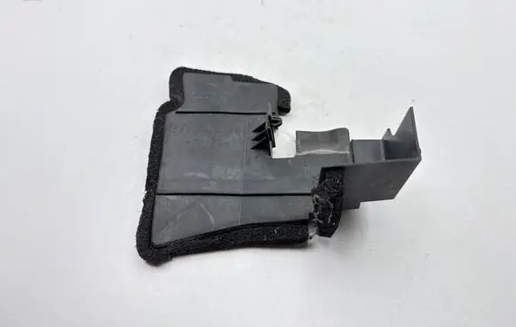 Toyota Yaris Intercooler air guide/duct channel 532870D100