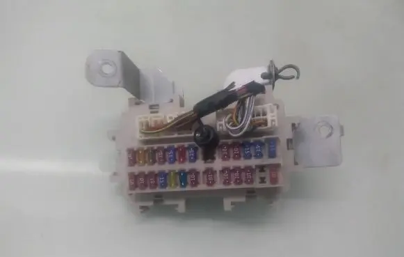 Nissan Murano Z50 Fuse module 6H24
