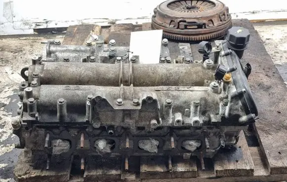 Iveco Daily 6th gen Engine head 